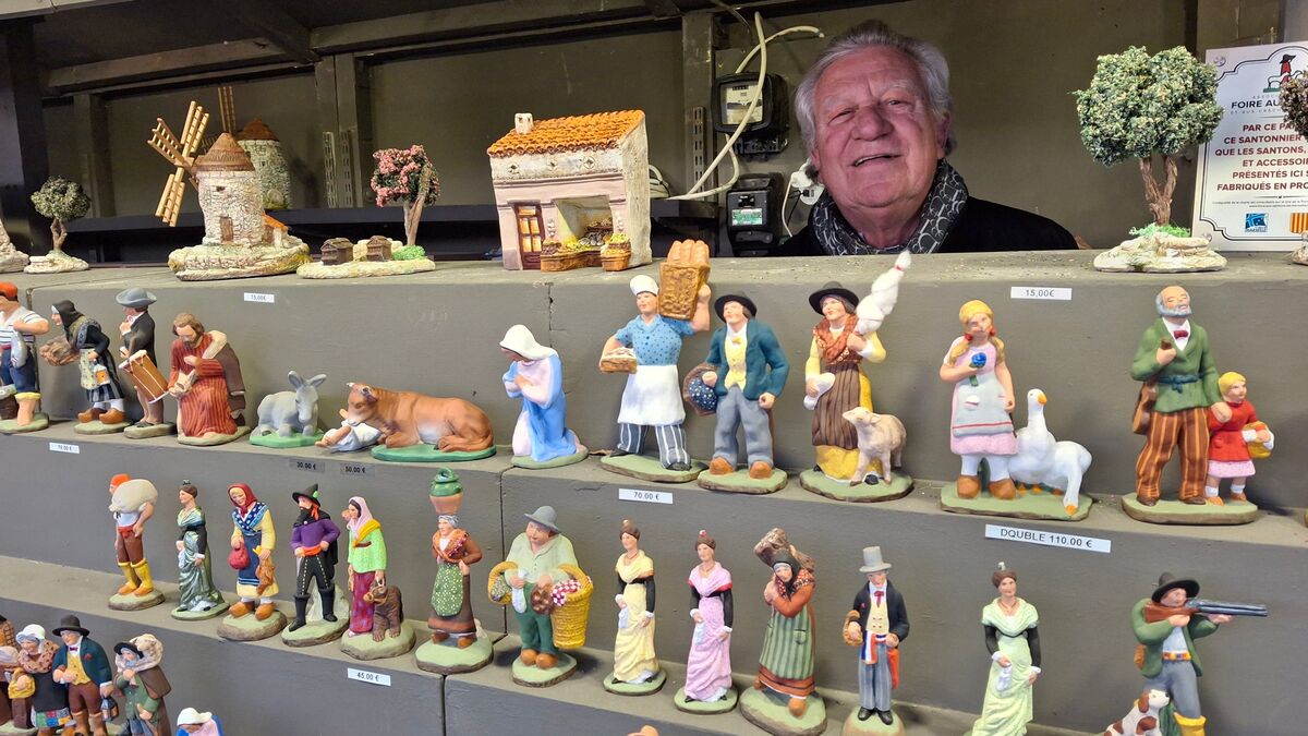« Les gens refont des crèches ! » : la foire aux santons de Marseille encore plus fréquentée que l’an passé