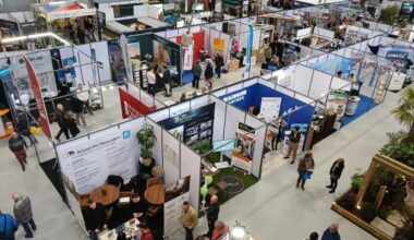 - Stands d'exposition et salons professionnels à Nantes, ville dynamique et innovante.