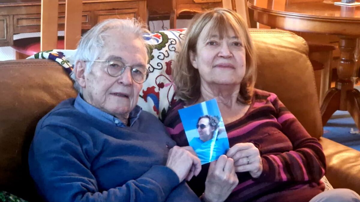 « Tout est possible » : après la « proposition » de Poutine, les parents de Laurent Vinatier retrouvent espoir