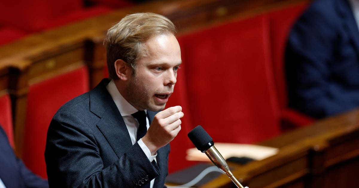 la commission continue, à condition que son rapporteur Charles Alloncle la mette en sourdine – Libération