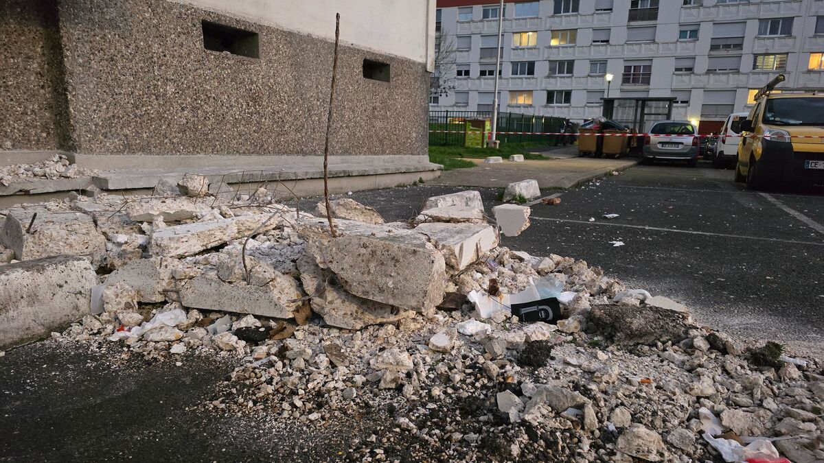 « Un drame a été évité de peu » : à Vitry-sur-Seine, un balcon chute du treizième étage, des habitants inquiets