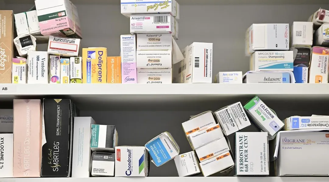 Périmés, non-utilisés, déjà entamés… Comment trier les médicaments de son armoire à