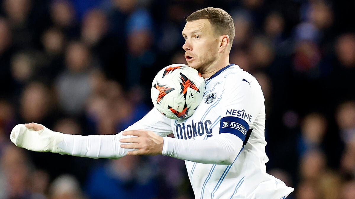 Mercato : Paris FC approche Edin Džeko et Mujaid Sadick