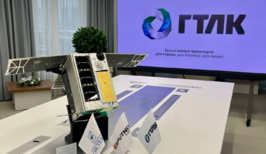 Un modèle de satellite Zorky-2M.