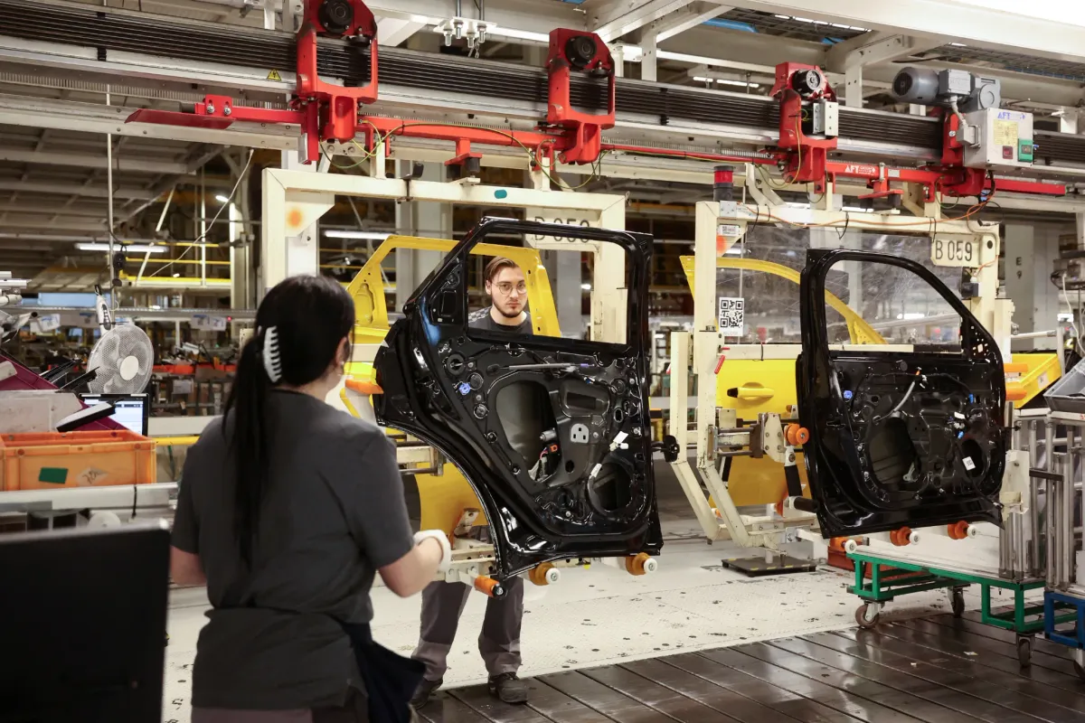 Renault implante une méga usine en Turquie : délocalisations et dumping social, trente ans de ravages industriels de l'Union européenne !