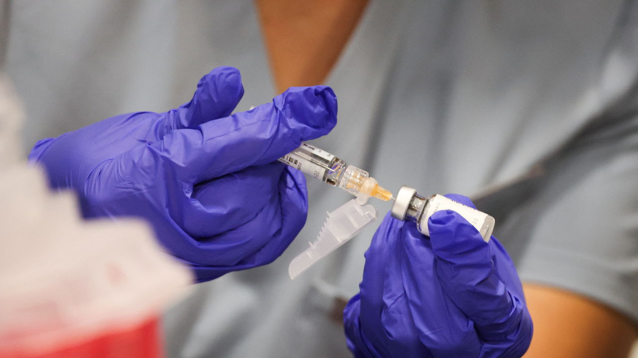 Royaume-Uni lance un programme de vaccination contre la varicelle pour les enfants - Business AM