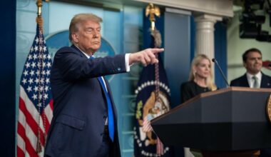 Donald Trump retire les États-Unis de 66 organisations internationales, dont le Giec : «Une nouvelle blessure»