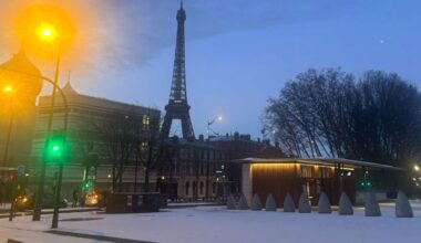 Neige et verglas : des flocons à Paris, les sols recouverts en Normandie