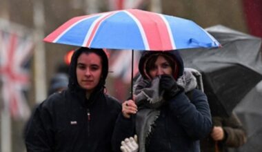 Ecoles fermées, foyers privés d'électricité, risques d'inondations...: le Royaume-Uni touché par une tempête