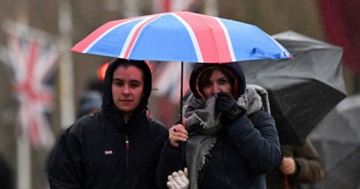 Ecoles fermées, foyers privés d'électricité, risques d'inondations...: le Royaume-Uni touché par une tempête