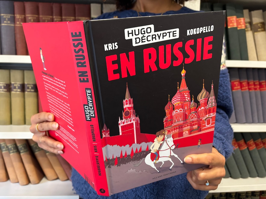 Publiée en novembre 2025, la B.B. HugoDécrypte en Russie rencontre un succès qui incommode le Kremlin.