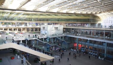 « Salope », « Je vais vous torturer » : insultes, punaises de lit et sous-effectifs, les agents de la médiathèque de la Canopée à Paris sont à bout