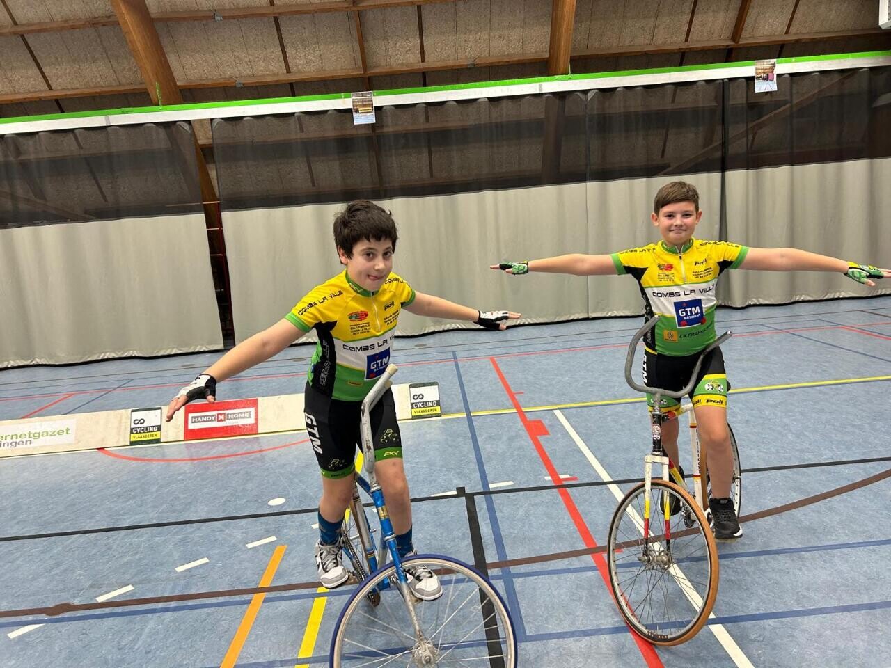 Cyclisme. La Pédale Combs-la-Villaise forge son expérience en Belgique