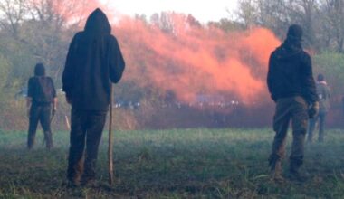 “Forêt rouge”, de Laurie Lassalle : un film engagé sur le collectif dans la ZAD de Notre-Dame-des-Landes - Télérama