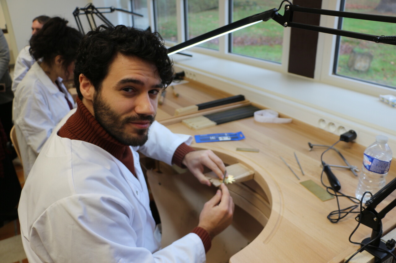 cette école pour adultes qui veut sauvegarder les métiers d'arts accueille ses premiers élèves