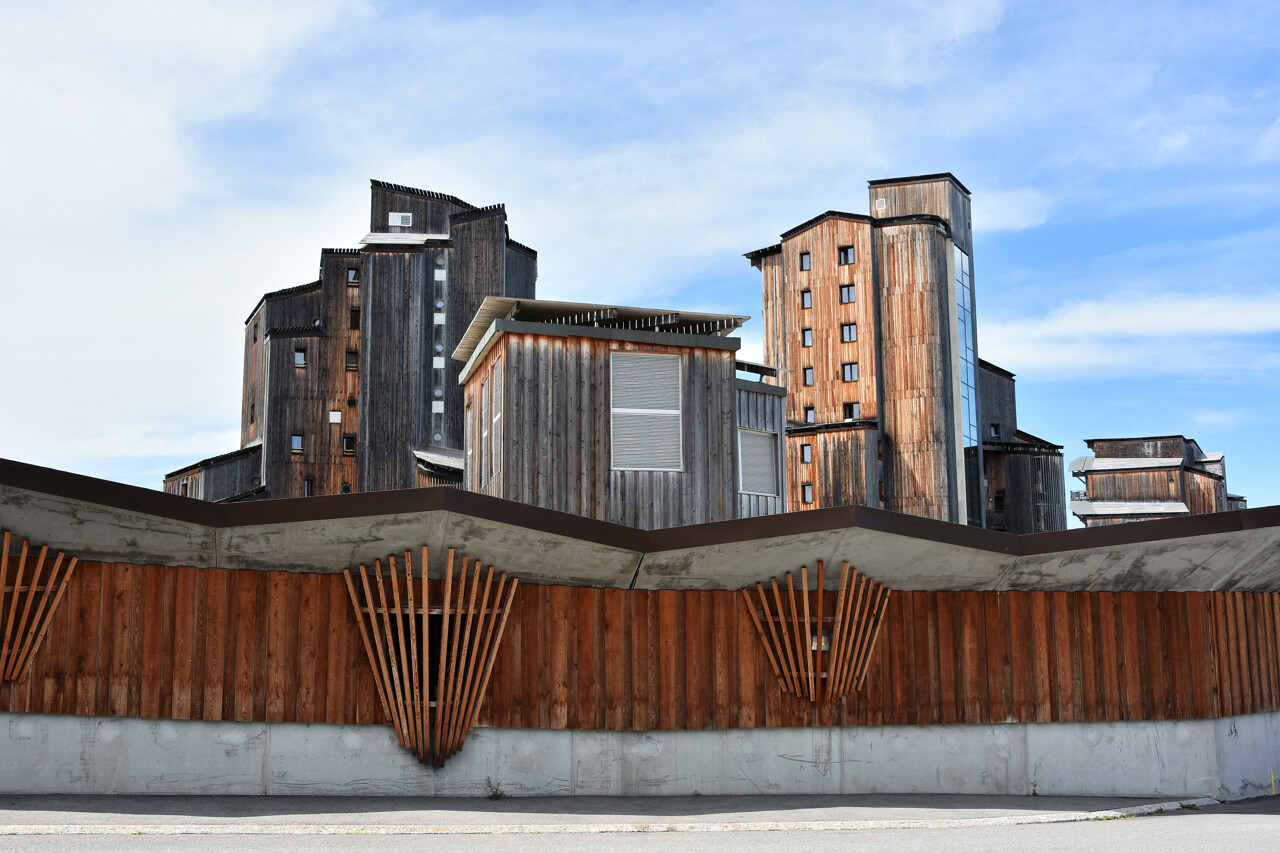 Cette station de ski est un modèle d’architecture visionnaire : on vous explique pourquoi