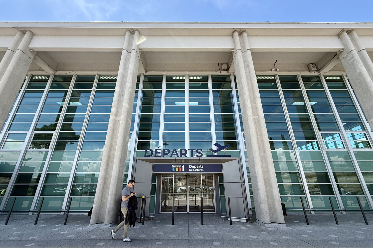 La neige crée la pagaille à l'aéroport de Marseille, plusieurs vols annulés ou retardés