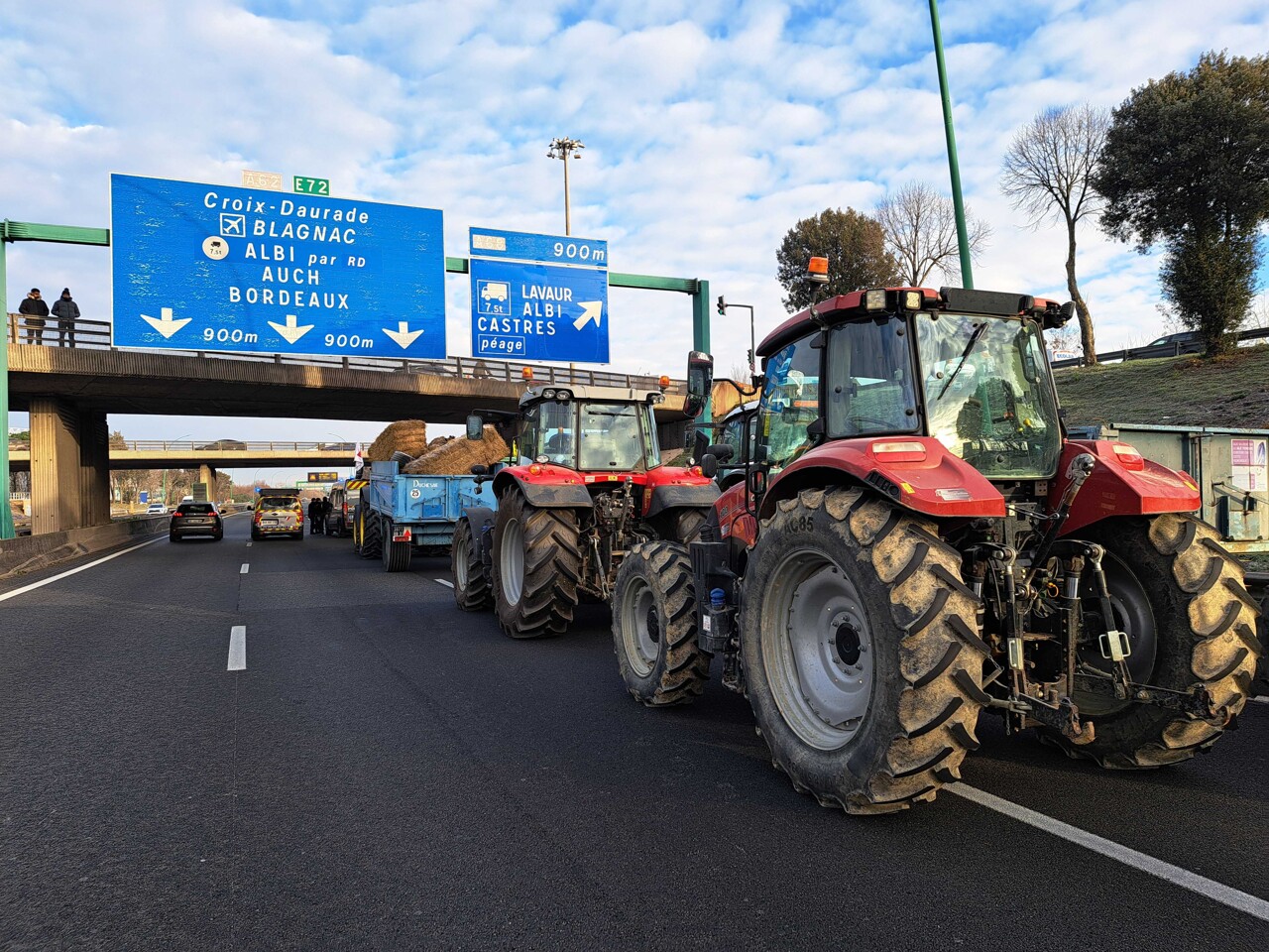 blocages, opérations escargot, interpellation, revivez notre direct