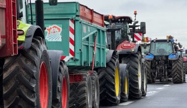Pyrénées. Les agriculteurs bloquent la frontière avec l'Espagne, pour stopper le transport international