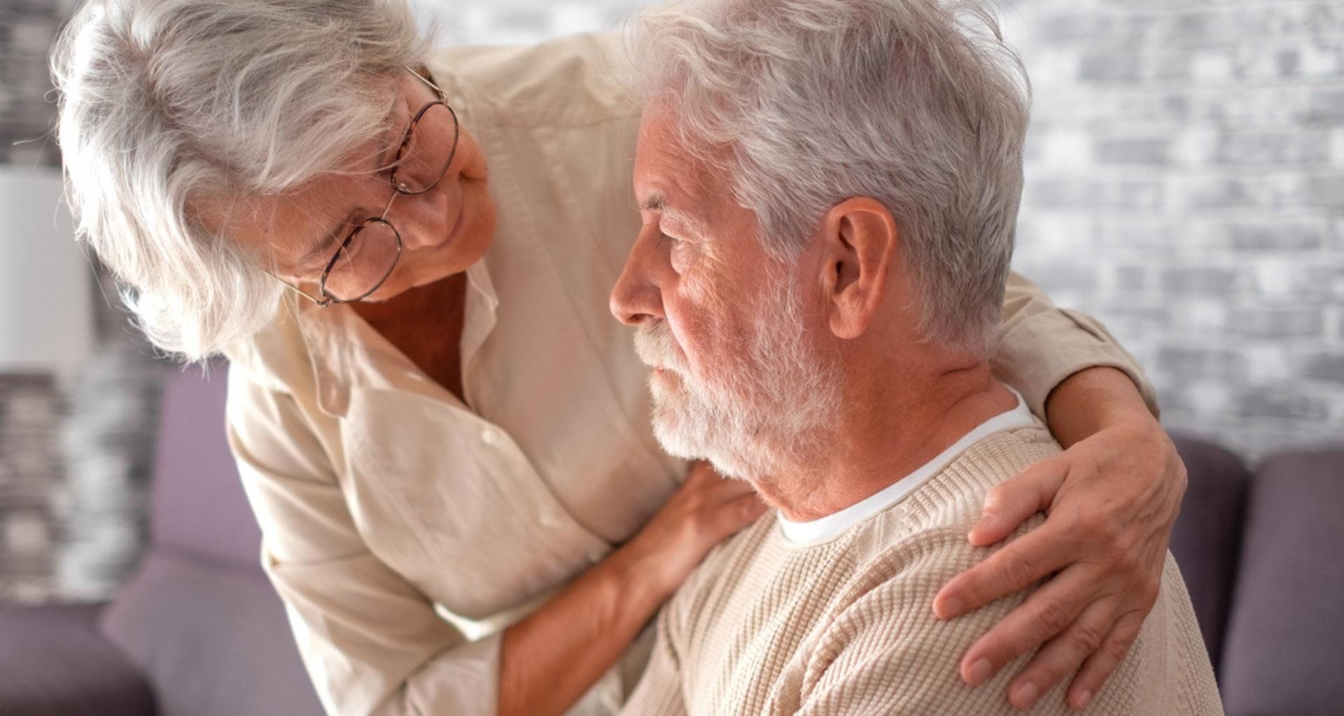 ce qui aide vraiment un proche Alzheimer