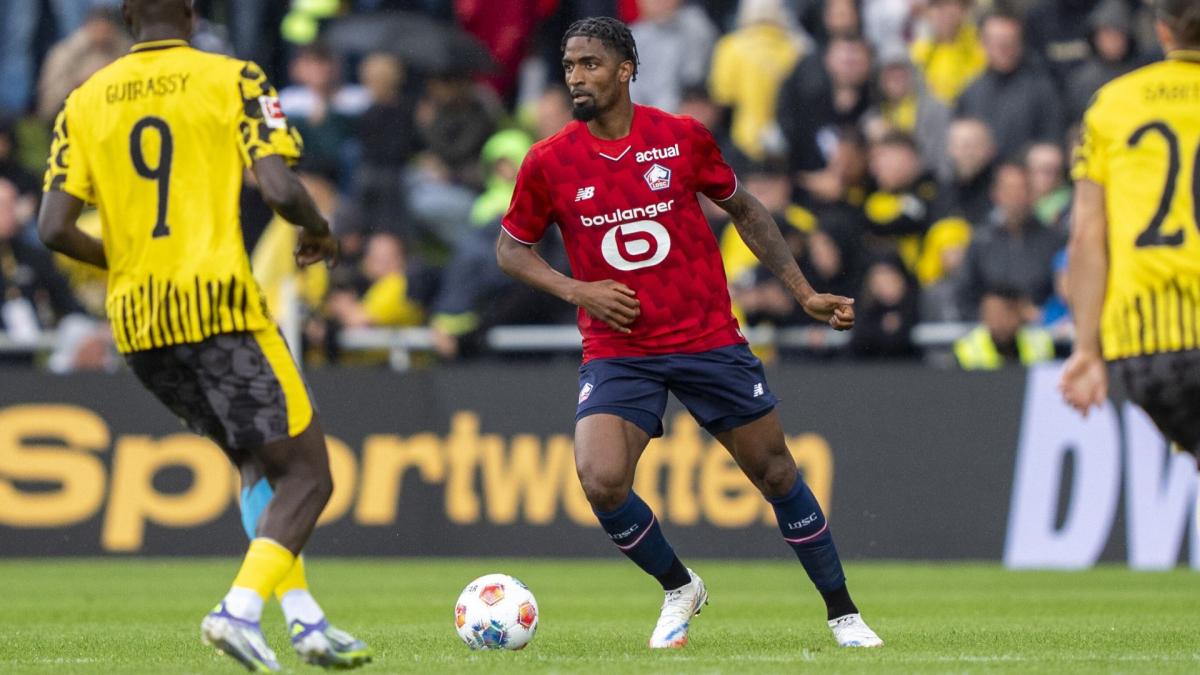 le carton rouge sévère contre Alexsandro face à Rennes