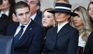 Melania Trump menace les membres d’un club privé qui auraient pris des photos clandestines de son fils Barron
