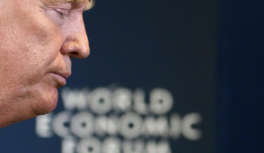 Trump attendu en vedette la semaine prochaine à Davos - 13/01/2026 à 21:34