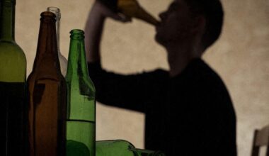 en Ille-et-Vilaine, épouse et fille d’alcooliques, elles témoignent