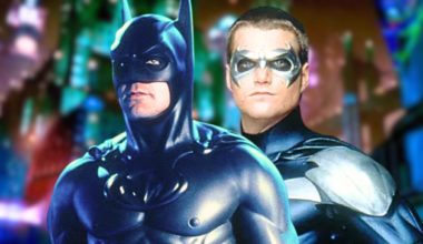 Batman George Clooney défend son film détesté... et les tétons sur son costume de super-héros