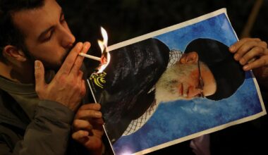 En Iran, le pouvoir émoussé d’Ali Khamenei, un guide suprême en sursis