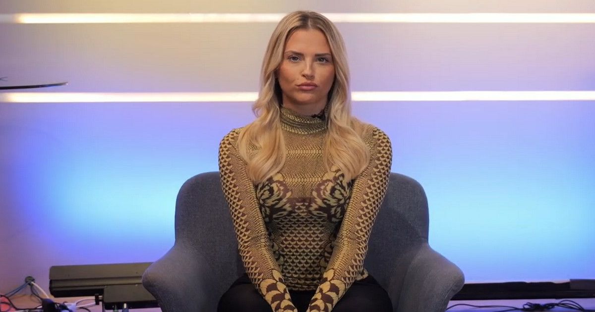 "Le droit d'exister pour moi-même" : Kelly Vedovelli tourne la page de 2025 et TPMP