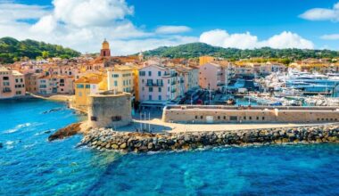 Ces stars qui ont une maison de rêve à Saint-Tropez