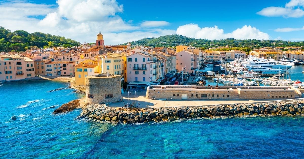 Ces stars qui ont une maison de rêve à Saint-Tropez