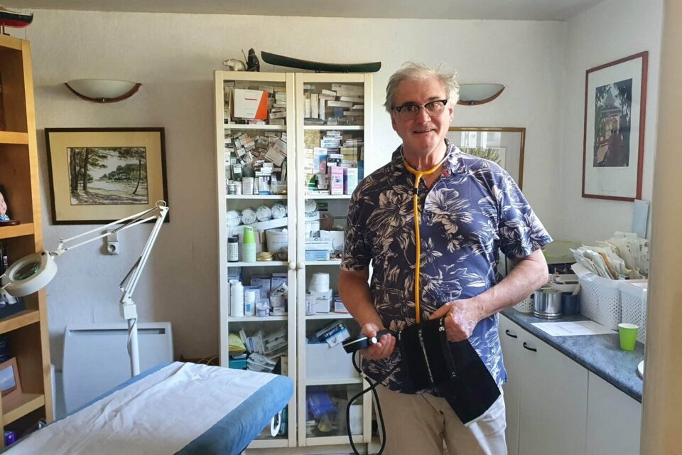 Bruno Lombard est installé dans son cabinet depuis 1984.