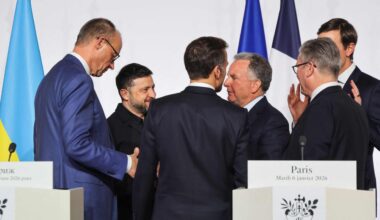 après une entrevue avec l’émissaire américain Steve Witkoff, Volodymyr Zelensky est arrivé à Chypre