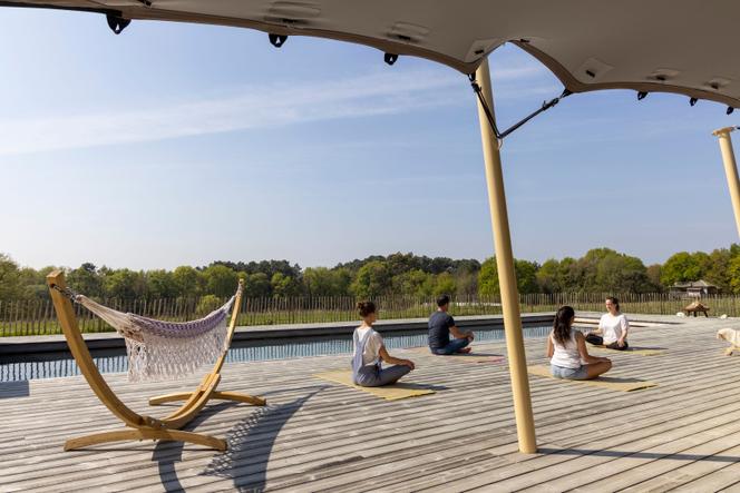Séance de yoga à Ploemel (Morbihan), le 22 avril 2021.
