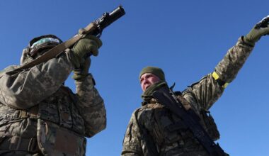 Valéri Guérassimov, le chef d’état-major russe, est allé dans l’est de l’Ukraine pour inspecter les troupes russes, selon Moscou