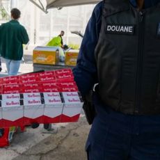 Une saisie de cigarettes de contrebande à Marseille, en janvier 2026.