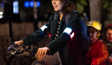 C’est quoi Captain Blink, ces brassards vélo lumineux portés par le cycliste?