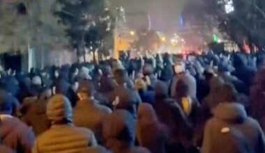 EN DIRECT, manifestations en Iran : la police annonce d’« importantes » arrestations, le parlement menace l’armée américaine - Le Monde.fr