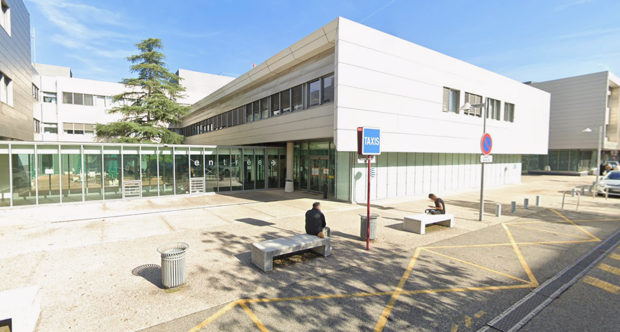 Grenoble. Tous les médecins de cette clinique se mettent en grève : "On arrive au bout"
