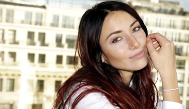 EXCLU. Delphine Wespiser se confie sur son couple avec Roger : "D ...