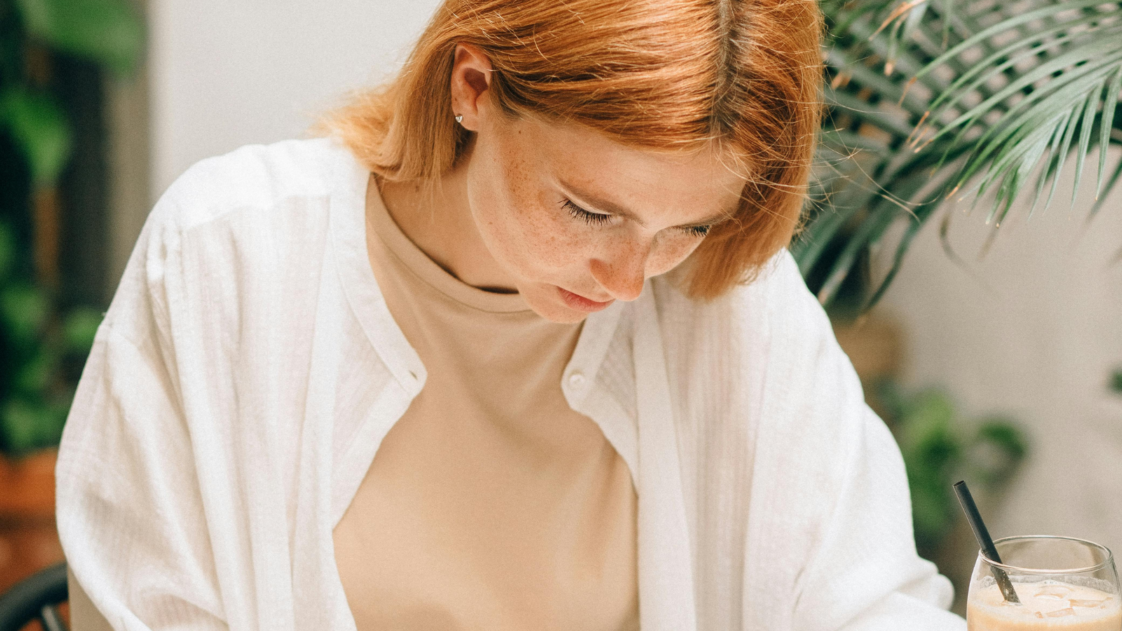 Les psys sont formels : les personnes les plus intelligentes ne font jamais cette tâche ingrate à la maison