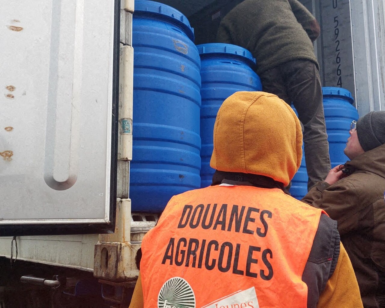 Sur le port du Havre, les découvertes « choquantes » des agriculteurs, révoltés par le Mercosur