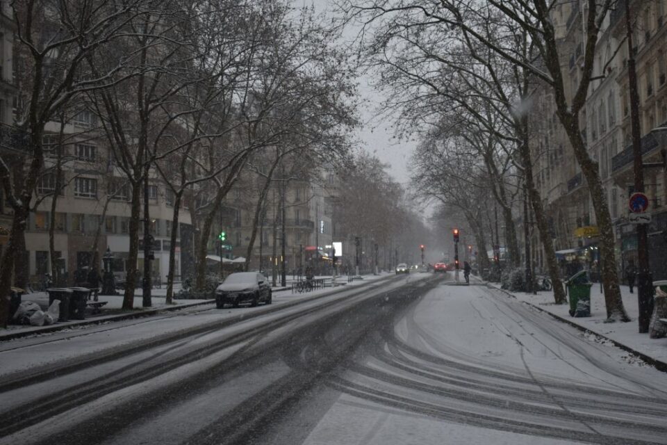 Certaines rues de Paris ont été désertées par les automobilistes.