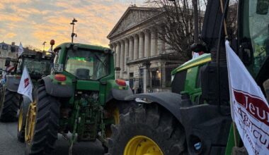 la FNSEA va passer la nuit devant l'Assemblée nationale à Paris