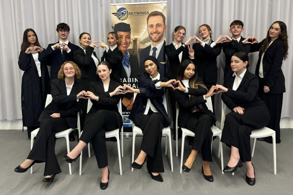 SkyWings forme les futurs hôtesses de l'air et stewards