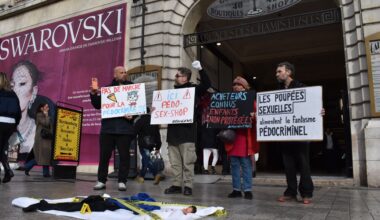 des poupées sexuelles à l'effigie d'enfants sont-elles en vente sur les Champs-Elysées ?