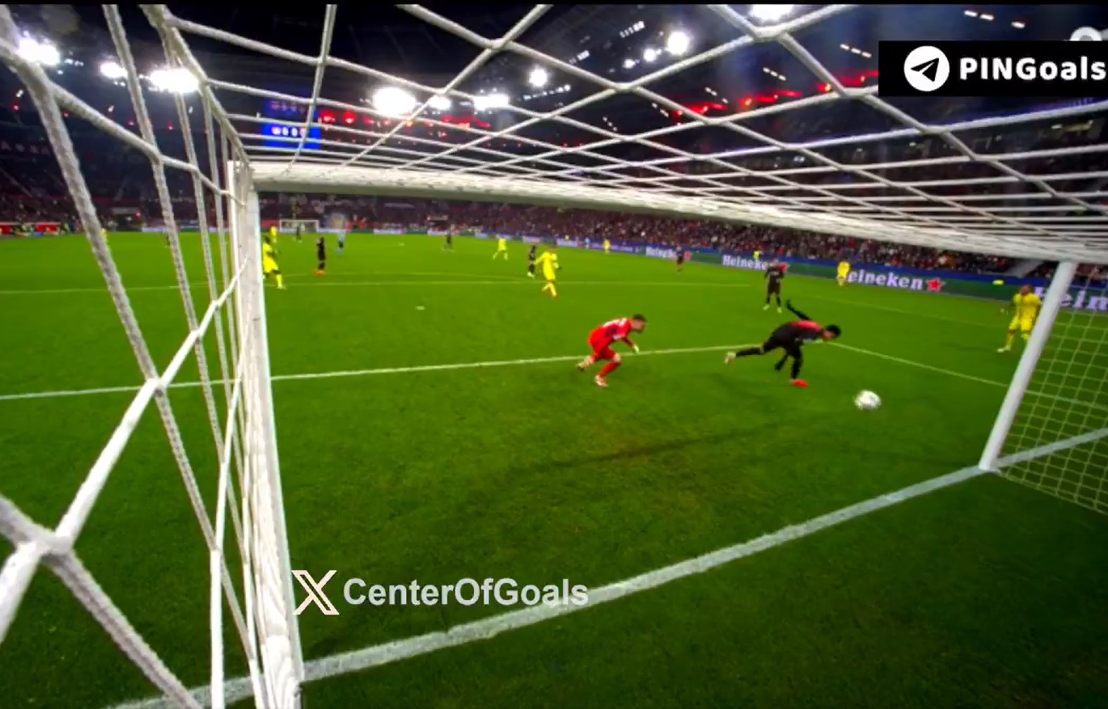 Un ancien du PSG commet une boulette prodigieuse en Ligue des Champions