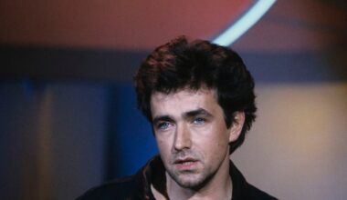 "Il ne comprenait rien aux rythmes scolaires" : Père à 19 ans, Jean-Louis Murat s'est éloigné de son fils après ses 5 ans